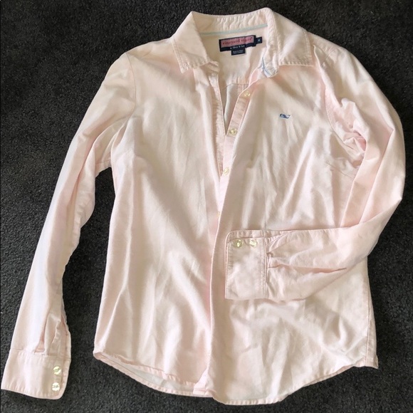 light pink Vineyard Vines button down - Picture 1 of 1